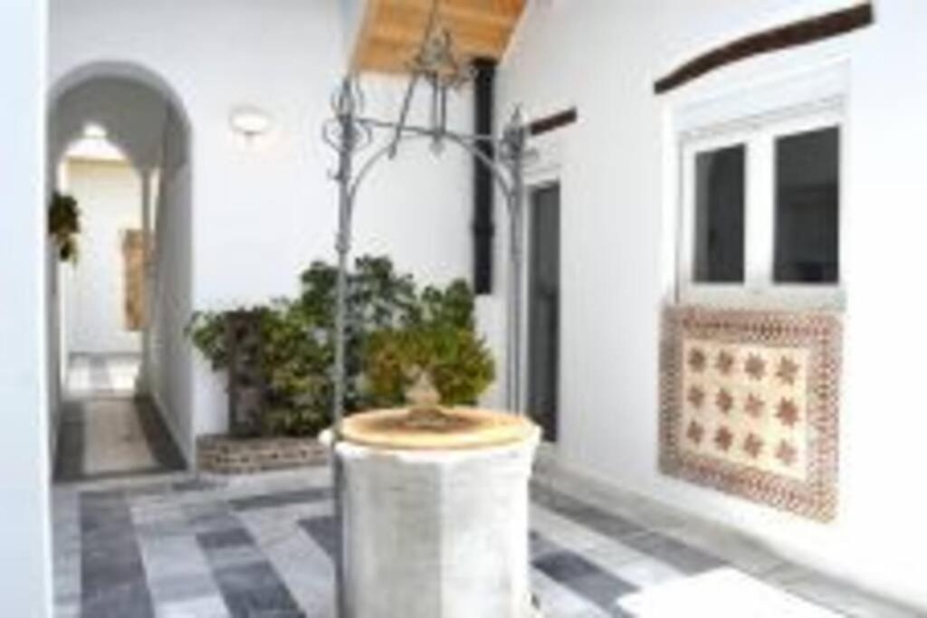 Apartamento Veedor 19 Dias Y Muchas Noches Cádis Exterior foto